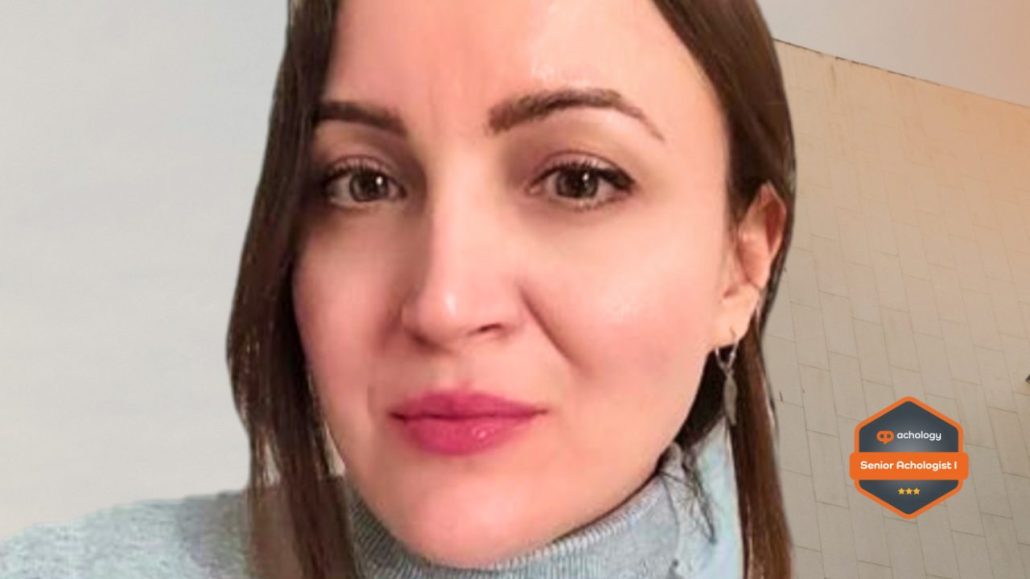 Cosmina Lungeanu ls a Master Achologist and member of staff at Achology